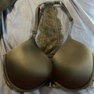 Victoria’s Secret Very Sexy bra